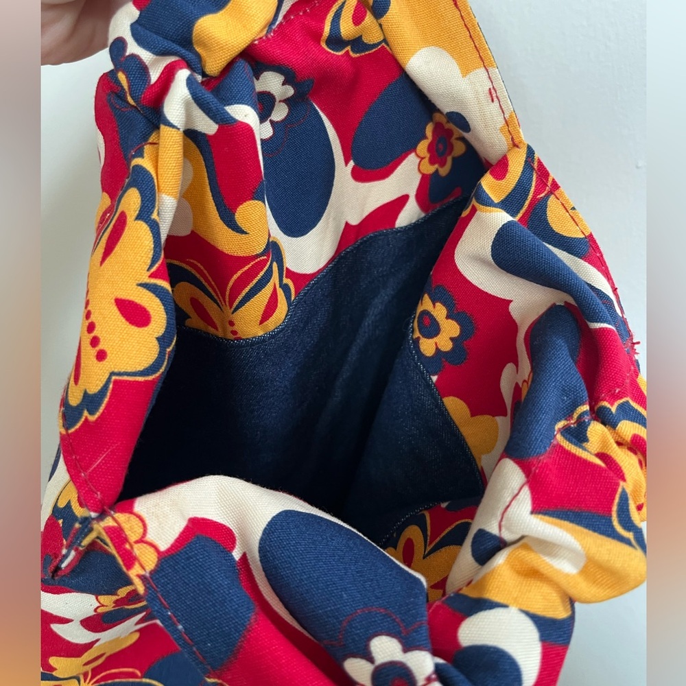 Y2K Deadstock No Boundaries Funky Handbag | Primary Colors + Silver Ring Handles - Picture 5 of 5